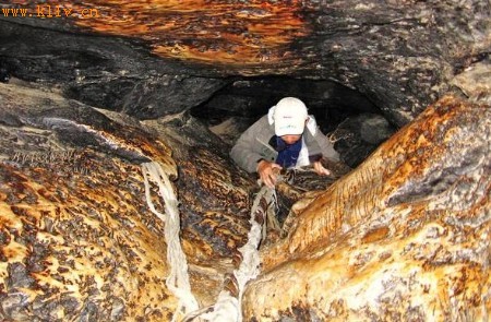 西藏朝圣扎央宗:跋山涉水去探洞(组图)