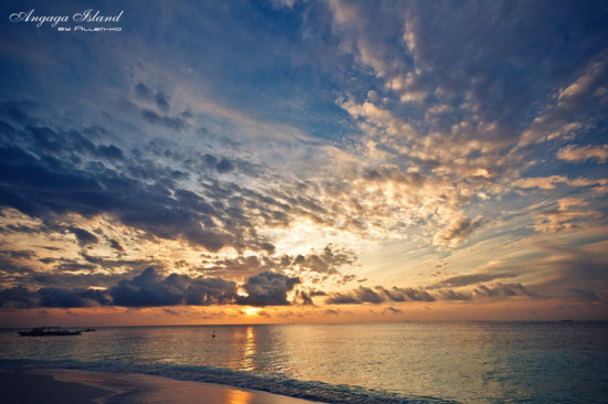 Angaga Island-Ȼ羰